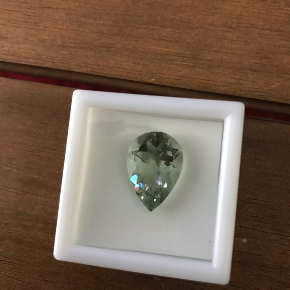 🌸 Prasiolite  Pear Stone